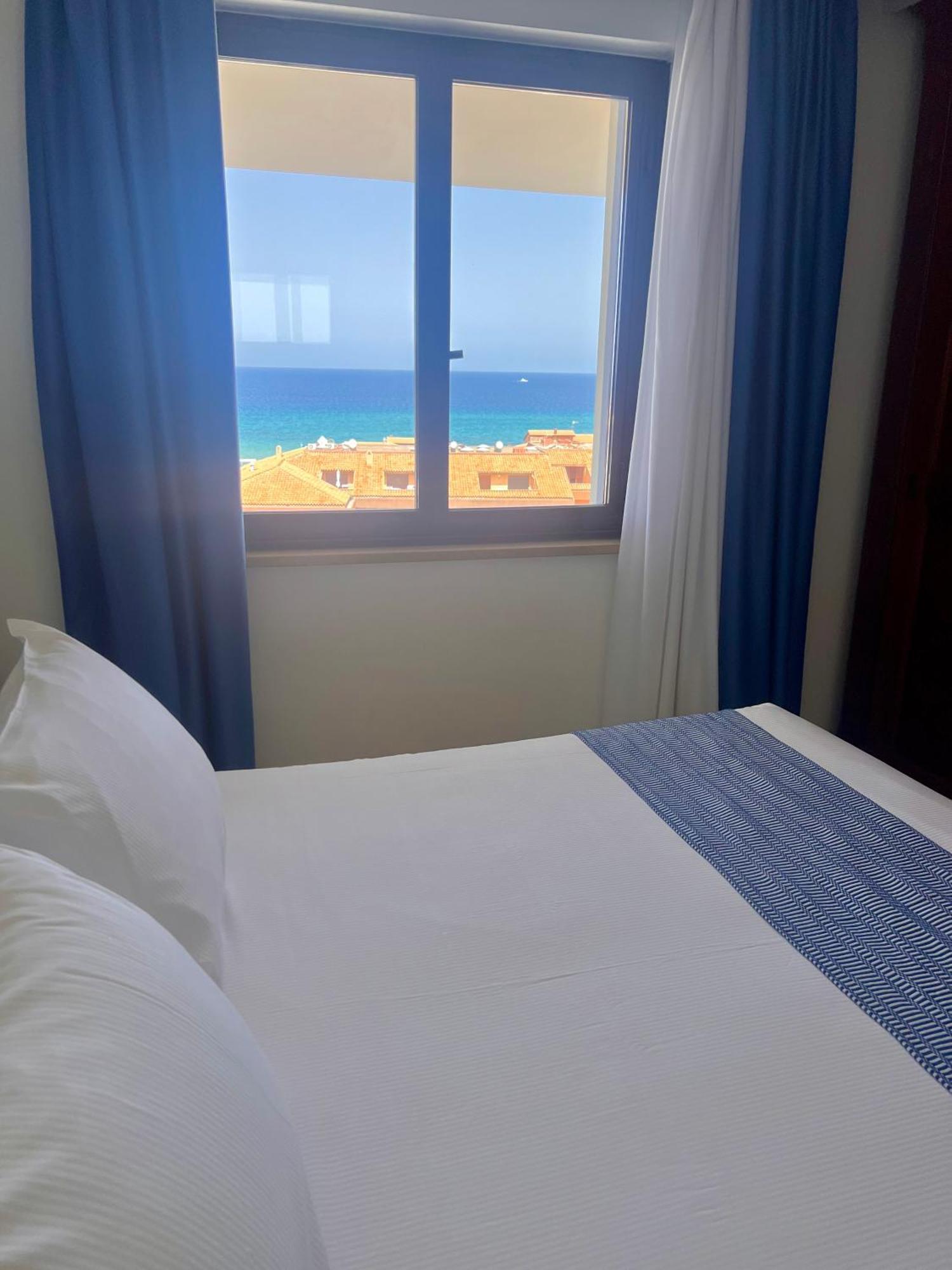 Best Western Hotel Blumarea Кастелсардо Екстериор снимка