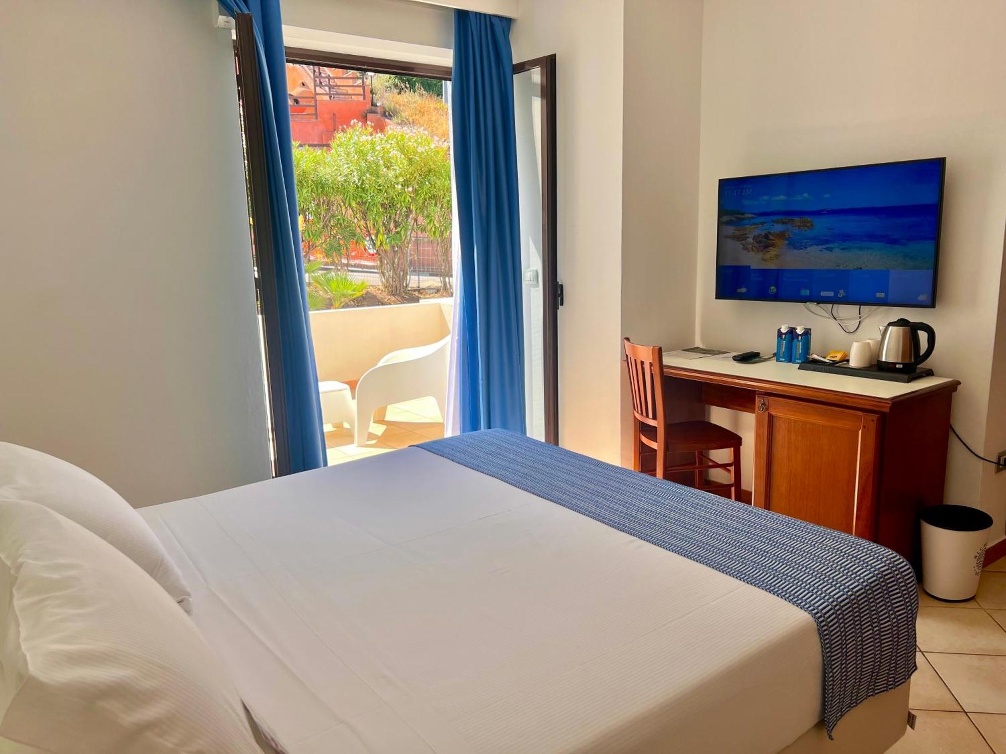 Best Western Hotel Blumarea Кастелсардо Екстериор снимка