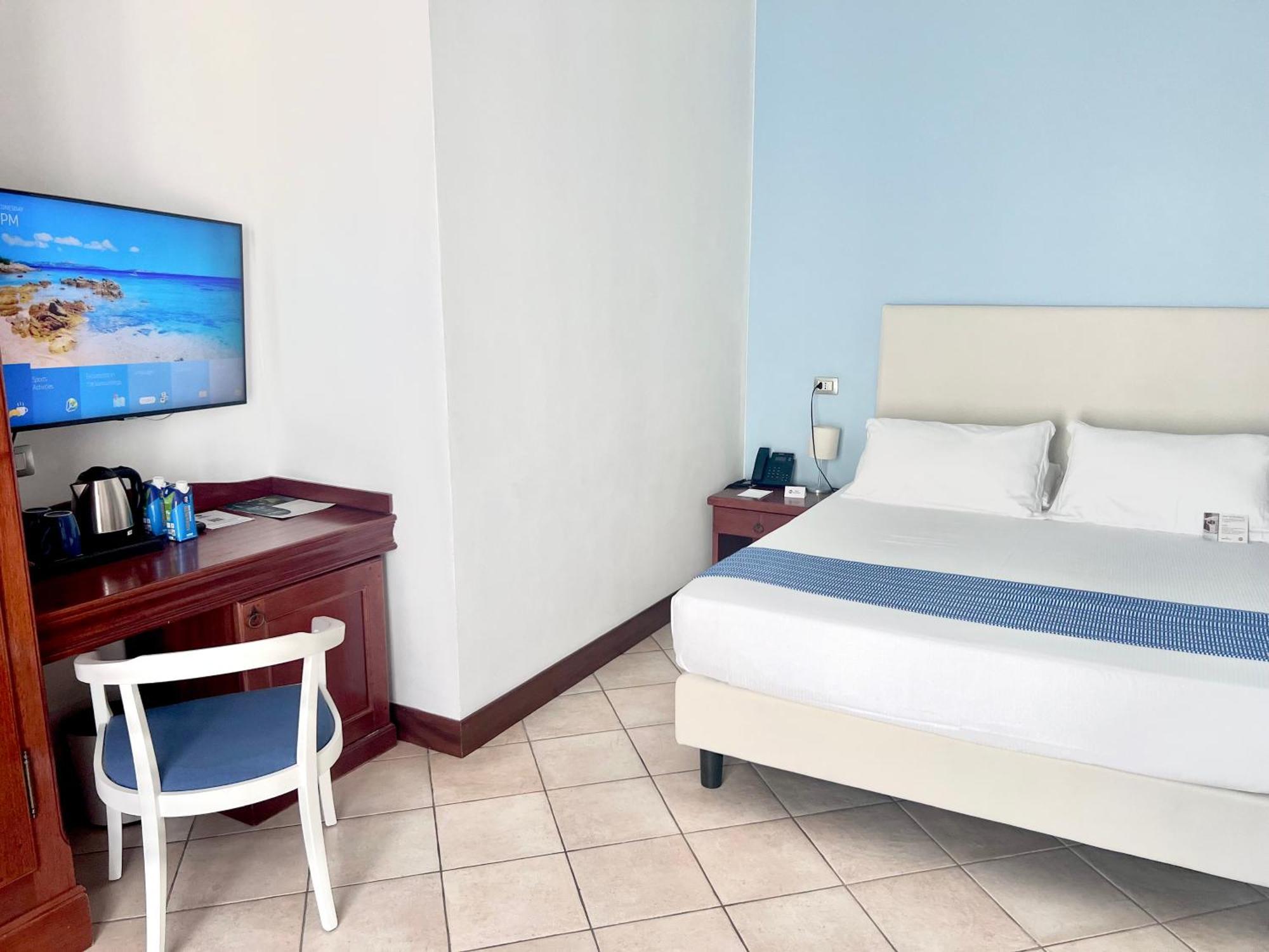 Best Western Hotel Blumarea Кастелсардо Екстериор снимка